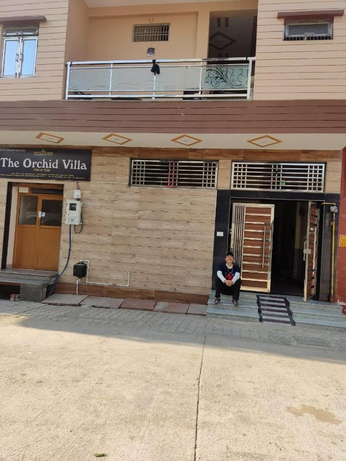 The Orchid Villa Homestay - Walkable Distance From Taj Mahal Agra  Exterior photo