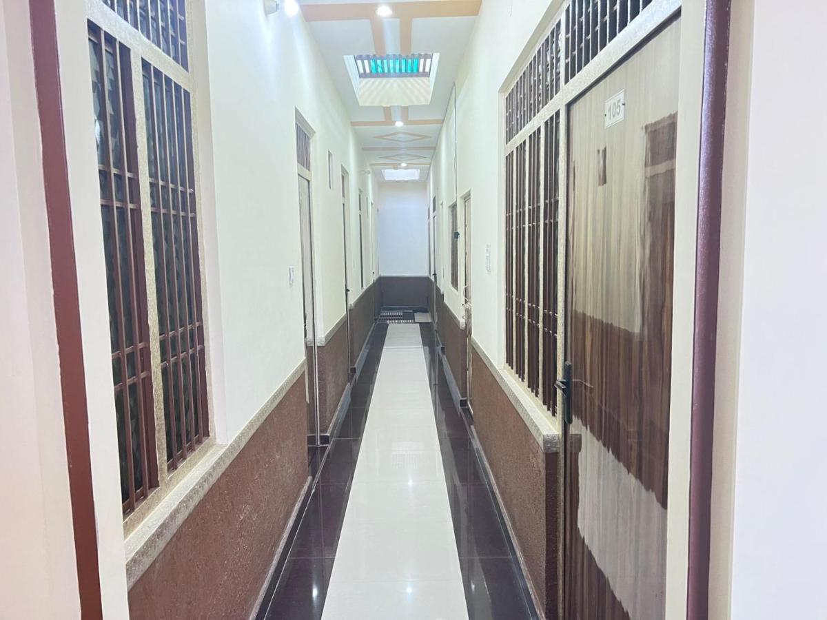 The Orchid Villa Homestay - Walkable Distance From Taj Mahal Agra  Exterior photo
